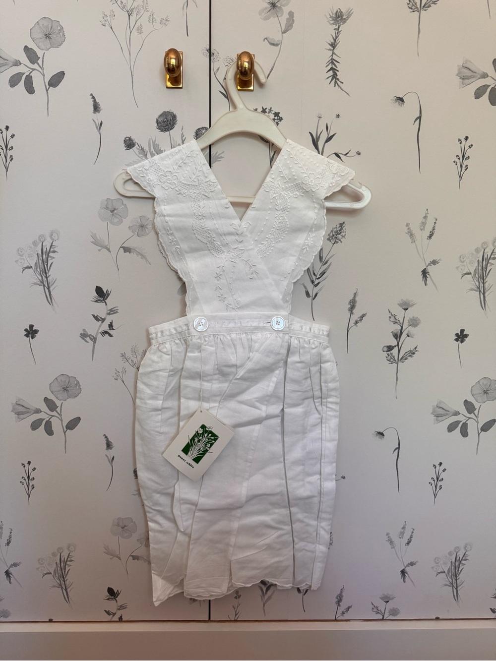 NWT girl’s size 4 pinafore dress/apron.